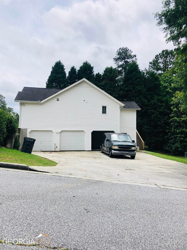 Primary Photo - 2657 Amberly Glen Dr