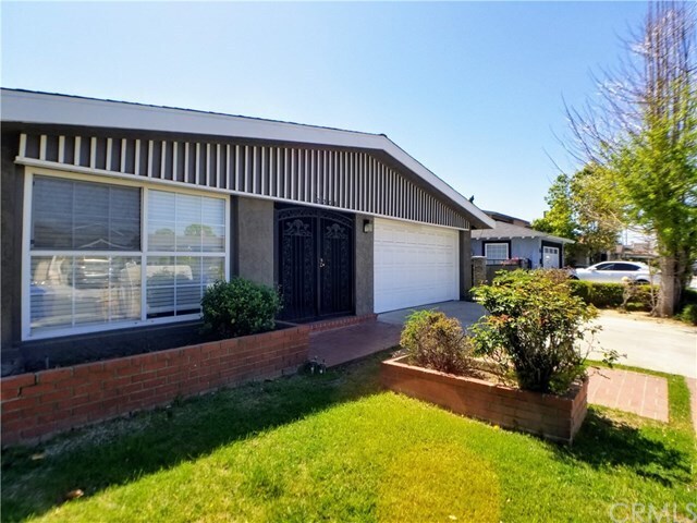 Building Photo - 2208 Sparrow Hill Ln