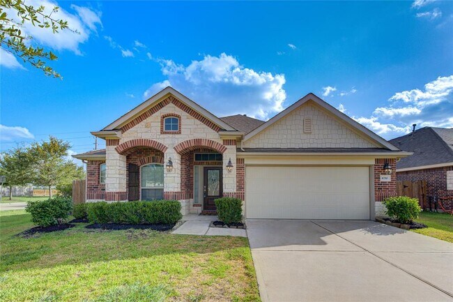 Foto del edificio - 6710 Trinity Trail Ln