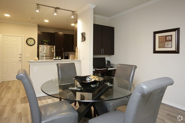 Interior Photo - Huntington at Sienna Ranch
