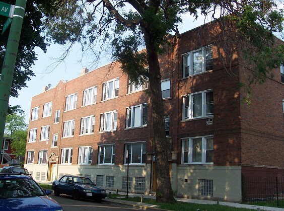 Primary Photo - 2101-2109 N Hamlin Ave