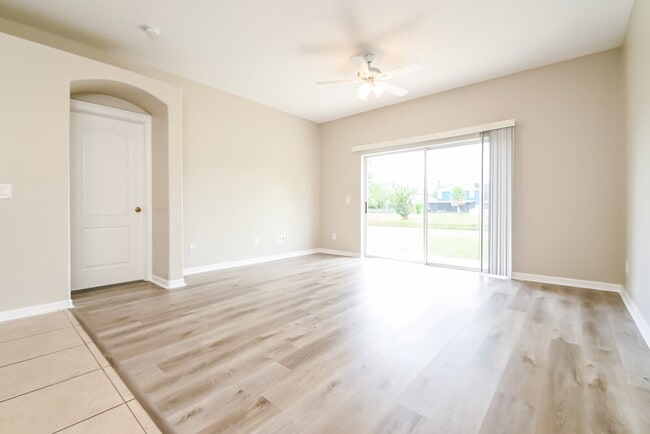 Building Photo - 7859 Bristol Park Dr