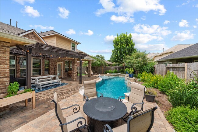 Building Photo - 10206 Texas Sage Way