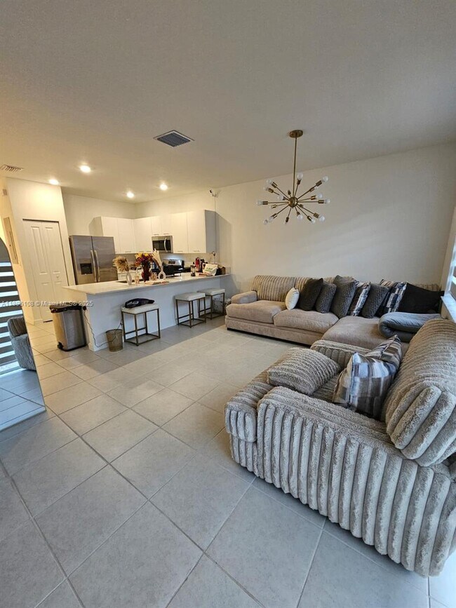 Building Photo - 12112 NW 24th Ct