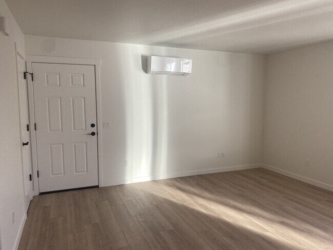 Foto del edificio - 1316 NE 7th St