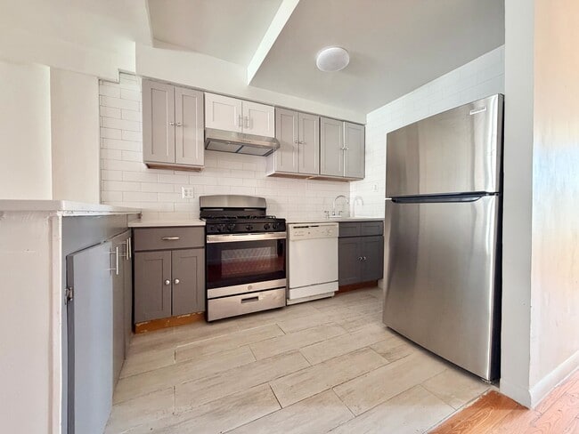 Building Photo - 1993 3rd Ave