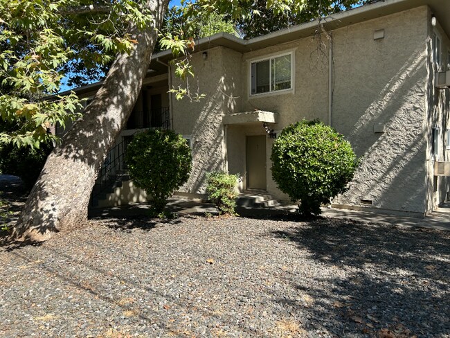 Foto del edificio - 1311 W 3rd St