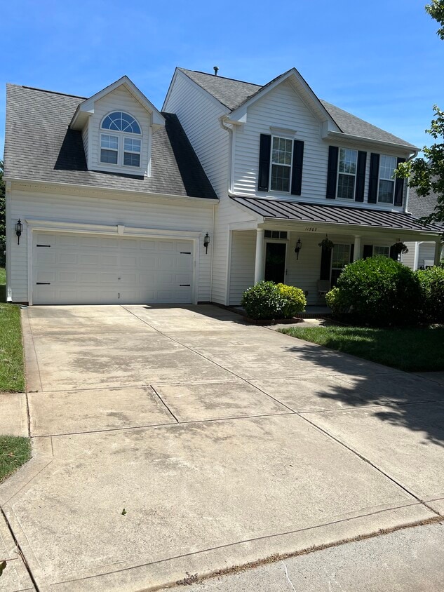 Primary Photo - 11707 Royal Castle Ct