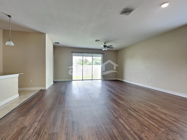 Building Photo - 13343 Graham Yarden Dr
