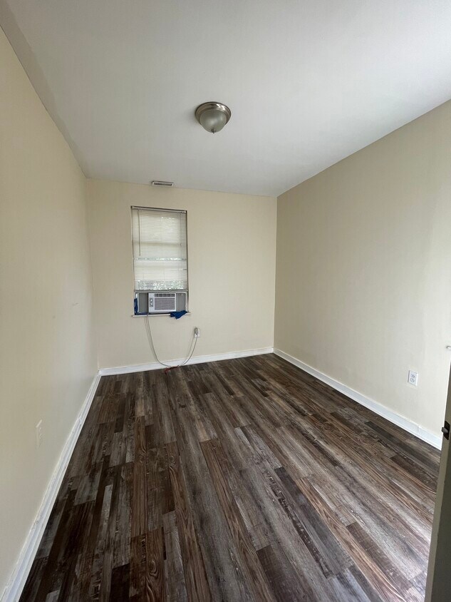 4200 Stanwood Avenue, Baltimore, MD 21206 Townhome Rentals in