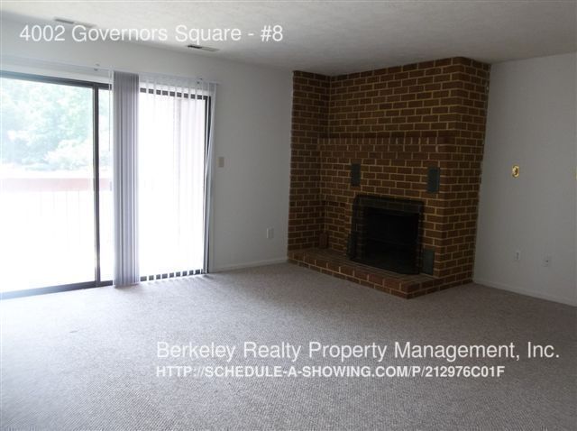 Foto del edificio - 4002 Governors Sq