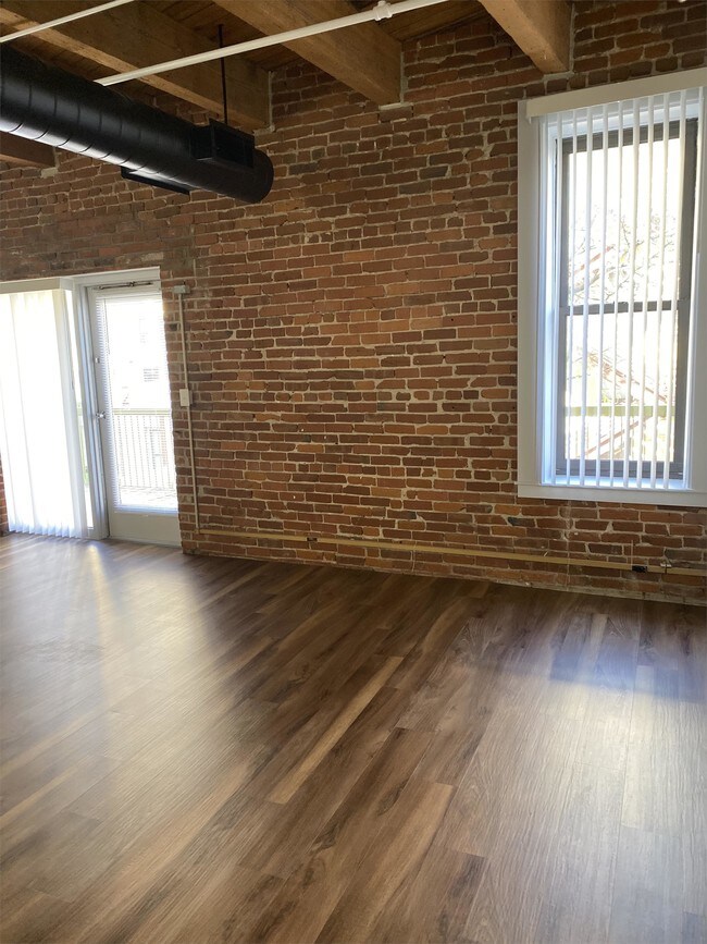 Foto del edificio - 510 Delaware St