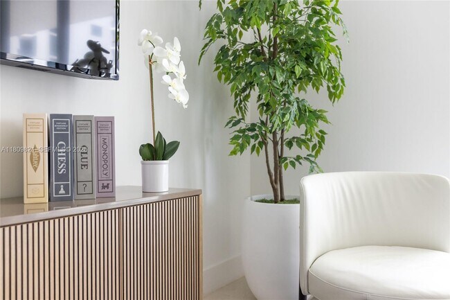 Foto del edificio - 159 NE 6th St