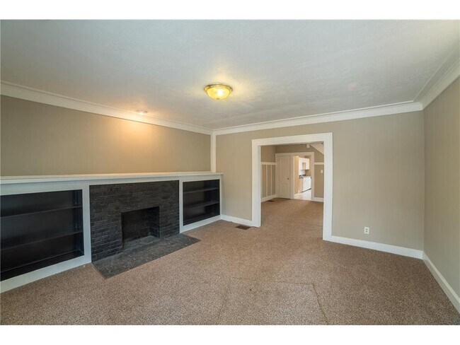 Foto del edificio - 4070 Broadway St