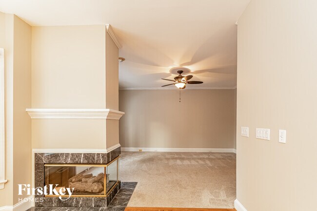 Building Photo - 205 Muirfield Ln