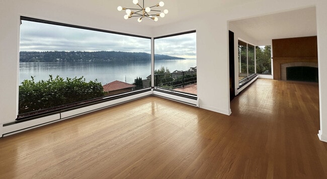 Foto del edificio - 3938 NE 157th Pl