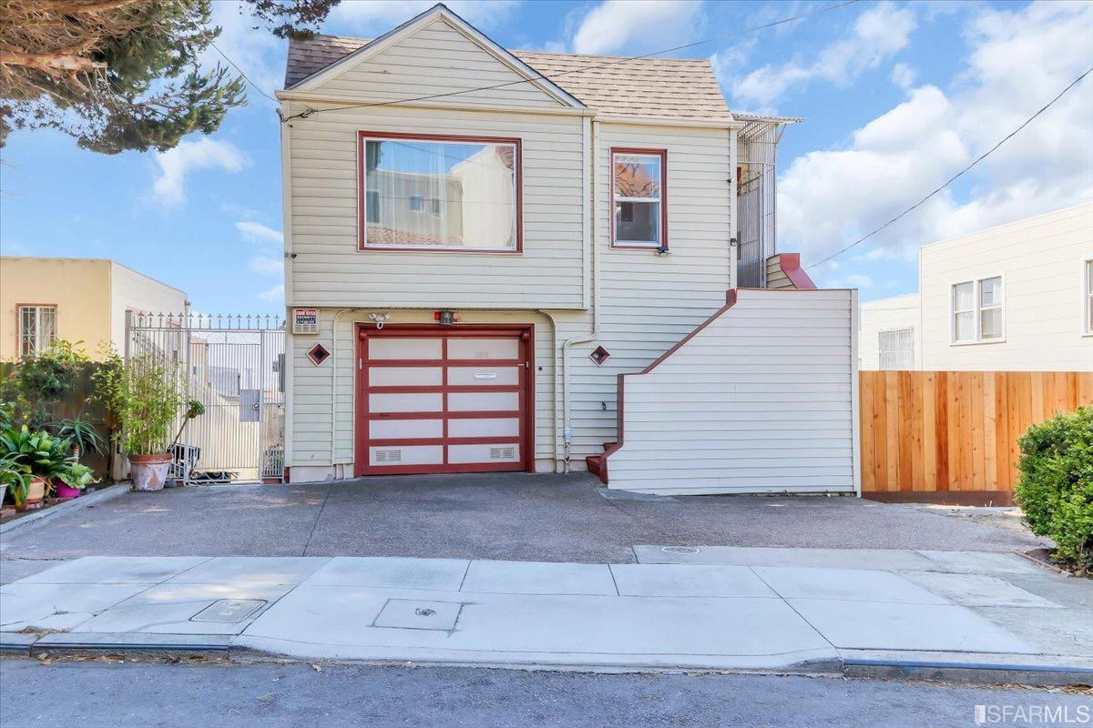 Primary Photo - 289 Hester Ave