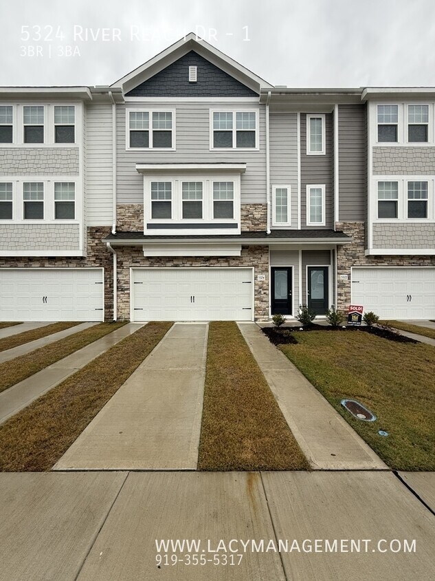 Foto principal - 5324 River Reach Dr