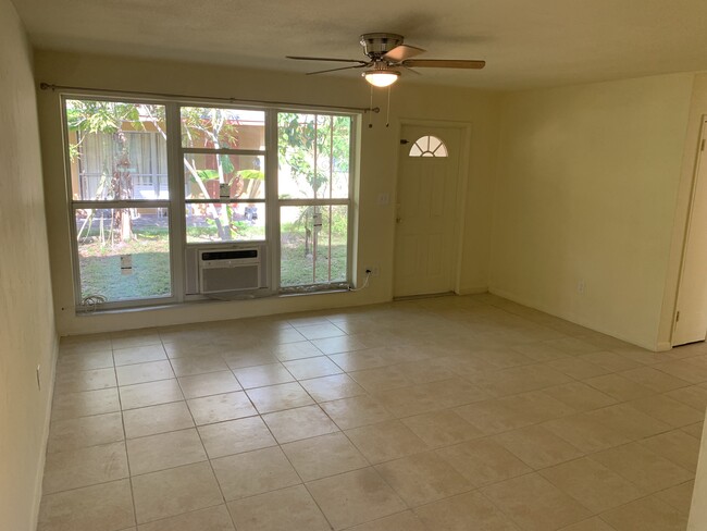 Living Room - 1705 SW 11th Ct