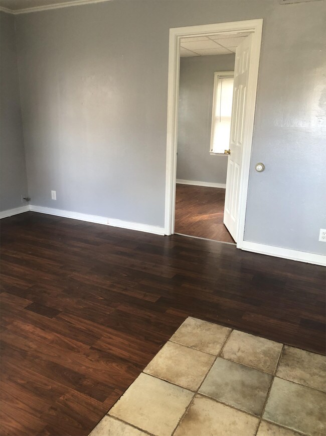 Foto del edificio - 1346 N 8th St