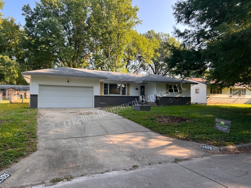 Primary Photo - 1505 E Glenwood St