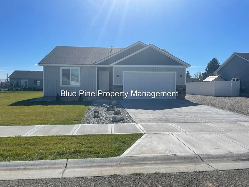 4262 E Marlin Ave, Ammon, ID 83401 House Rental in Ammon, ID