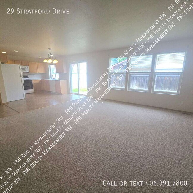 Foto del edificio - 29 Stratford Dr
