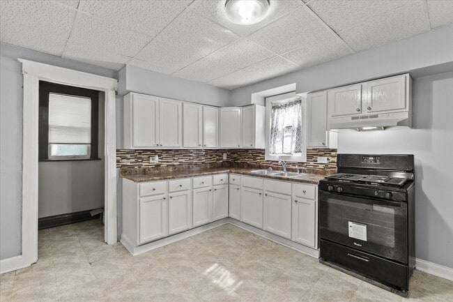 Foto del edificio - 316 N Hickory St