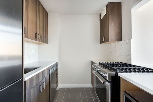 Building Photo - 377 E 33rd St