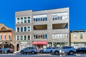 Primary Photo - 1748 W North Ave