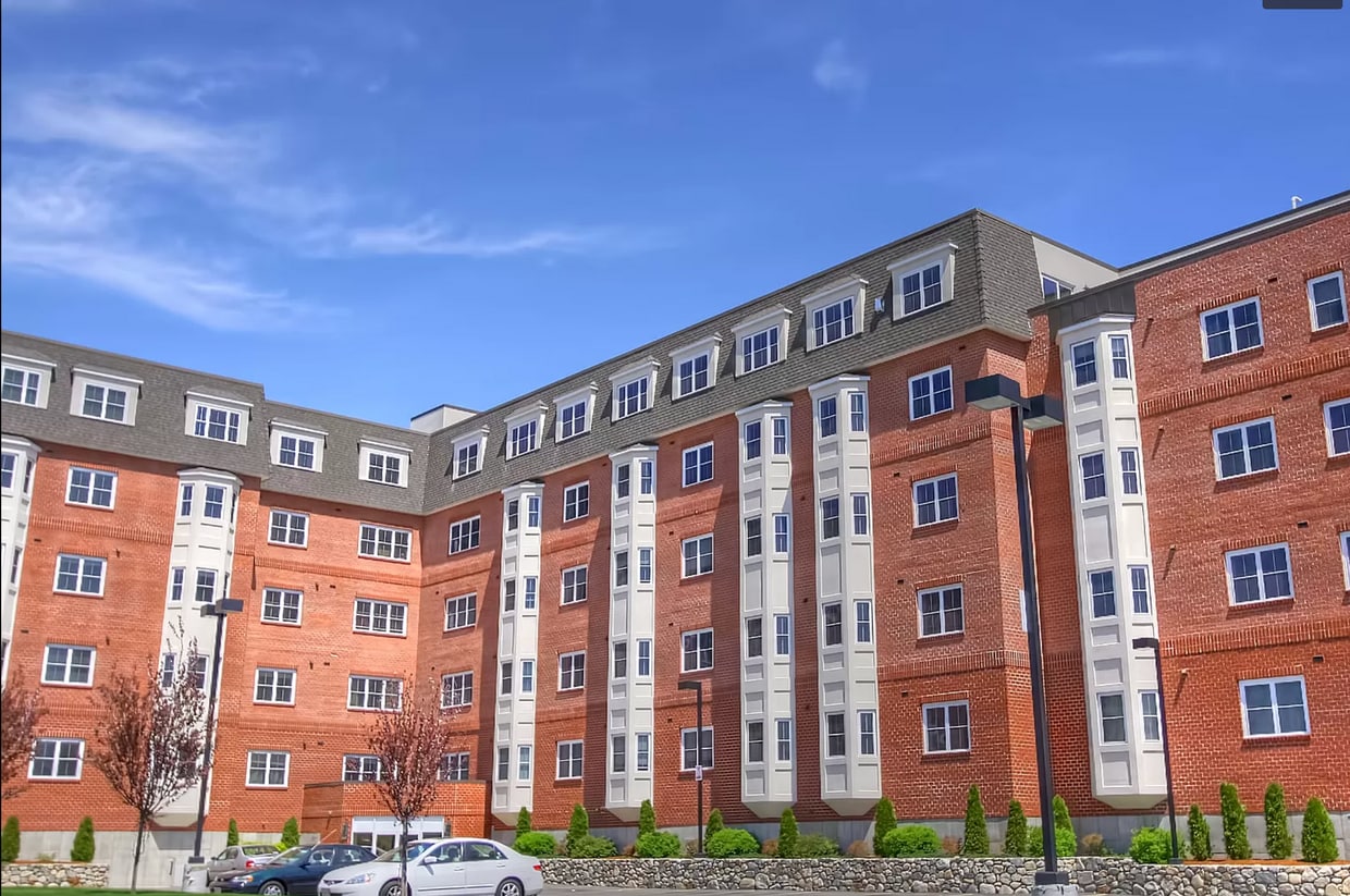 120 Wyllis Ave Unit 316, Everett, MA 02149 Condo for Rent in Everett