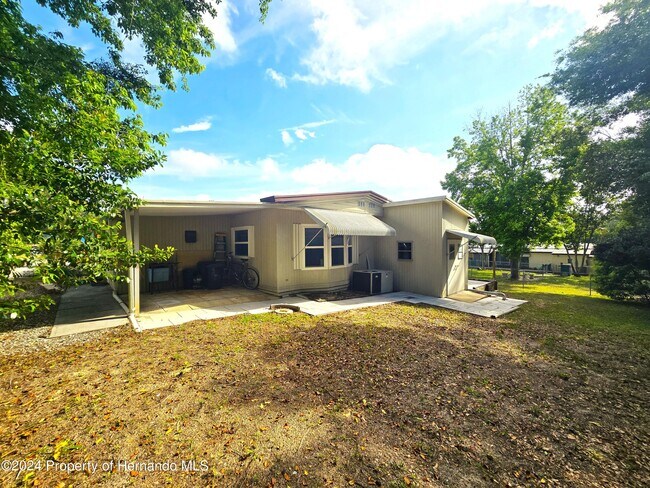 Building Photo - 14478 Brookridge Blvd