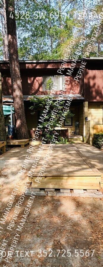 Building Photo - 4328 SW 69th Terrace