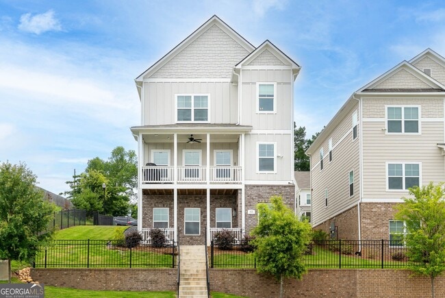 Building Photo - 831 Corsiglia Farm