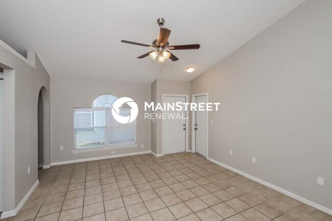 Building Photo - 3 Bedroom Pet-Friendly Home in MELBOURNE, ...