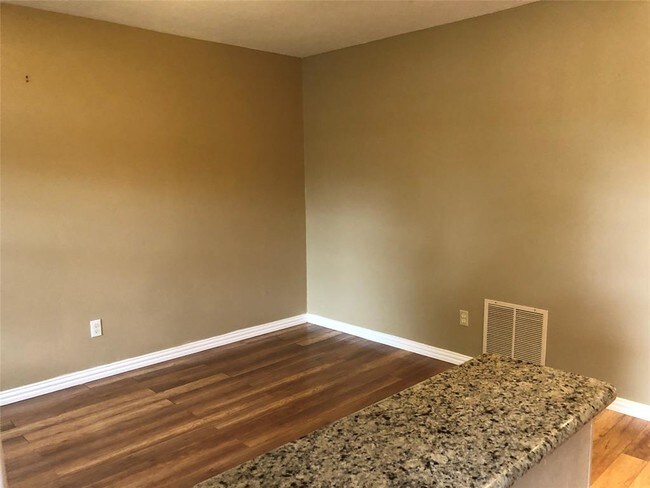 Building Photo - 10622 Carlota Ct