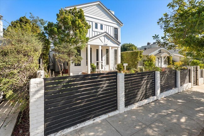 Building Photo - 1229 22nd St