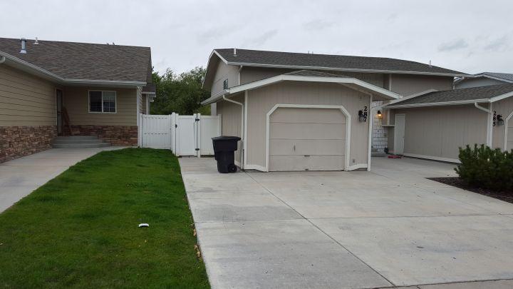 Primary Photo - 3 bedroom in Billings MT 59105