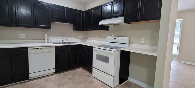 Foto del edificio - 2809 Seclusion Ct