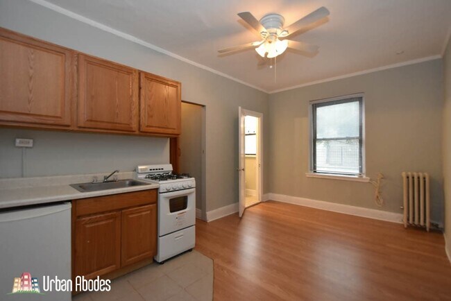 Foto del edificio - 3836 N Fremont St