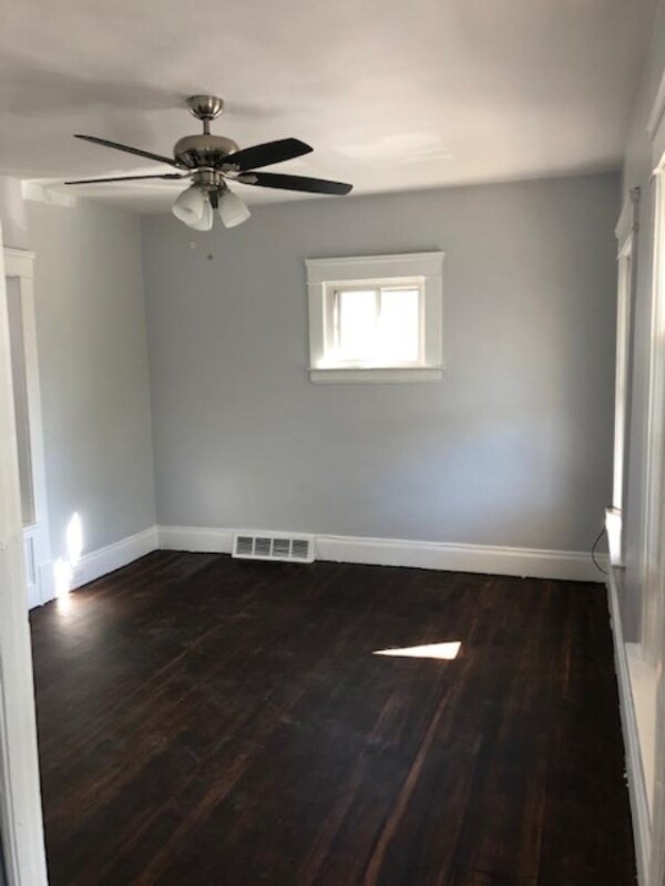 Building Photo - 1234 Buhrer Ave