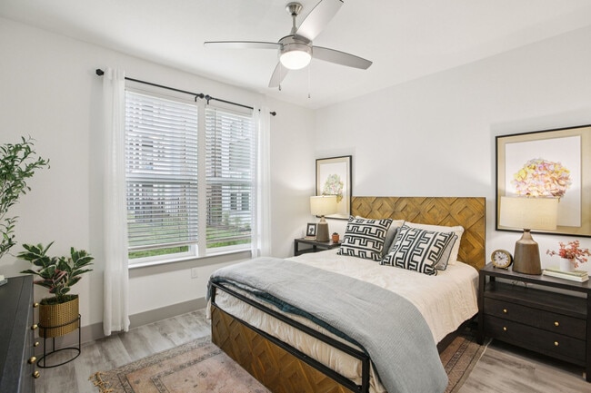 Foto del edificio - Aspire Del Valle