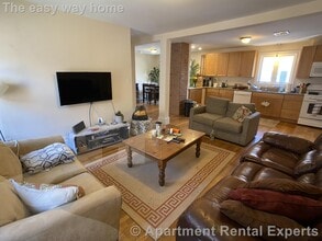 Building Photo - 80 Ten Hills Rd