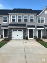 Building Photo - 112 Roseridge Dr