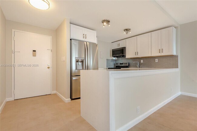 Foto del edificio - 16710 NE 9th Ave