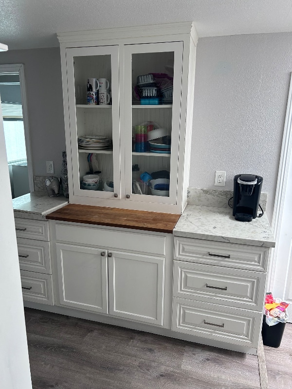 Building Photo - 9312 Dempster Dr