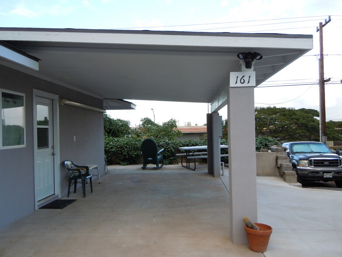 Primary Photo - 161 Kuula St