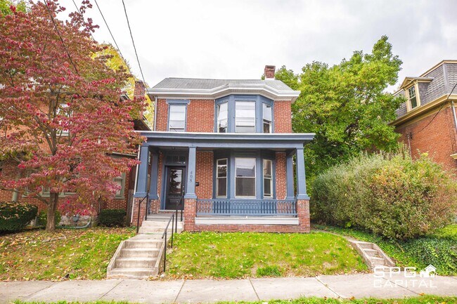 Building Photo - 408 S West St