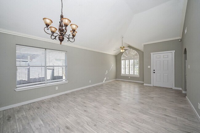 Building Photo - 6607 W T C Jester Blvd