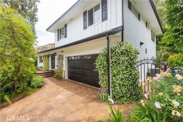 Foto del edificio - 14879 Jadestone Dr